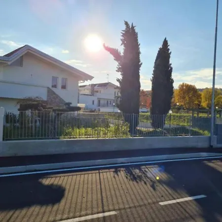 Garda Lido 32 公寓 *